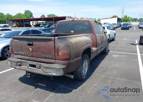 2001 Chevrolet Silverado 1500 Ls z USA, uszkodzony, nr VIN 2GCEC19T811170493